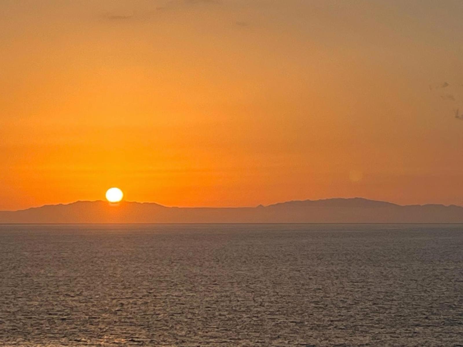 Sunset Arena Beach By Helloapartments Puerto de Santiago  Exterior photo